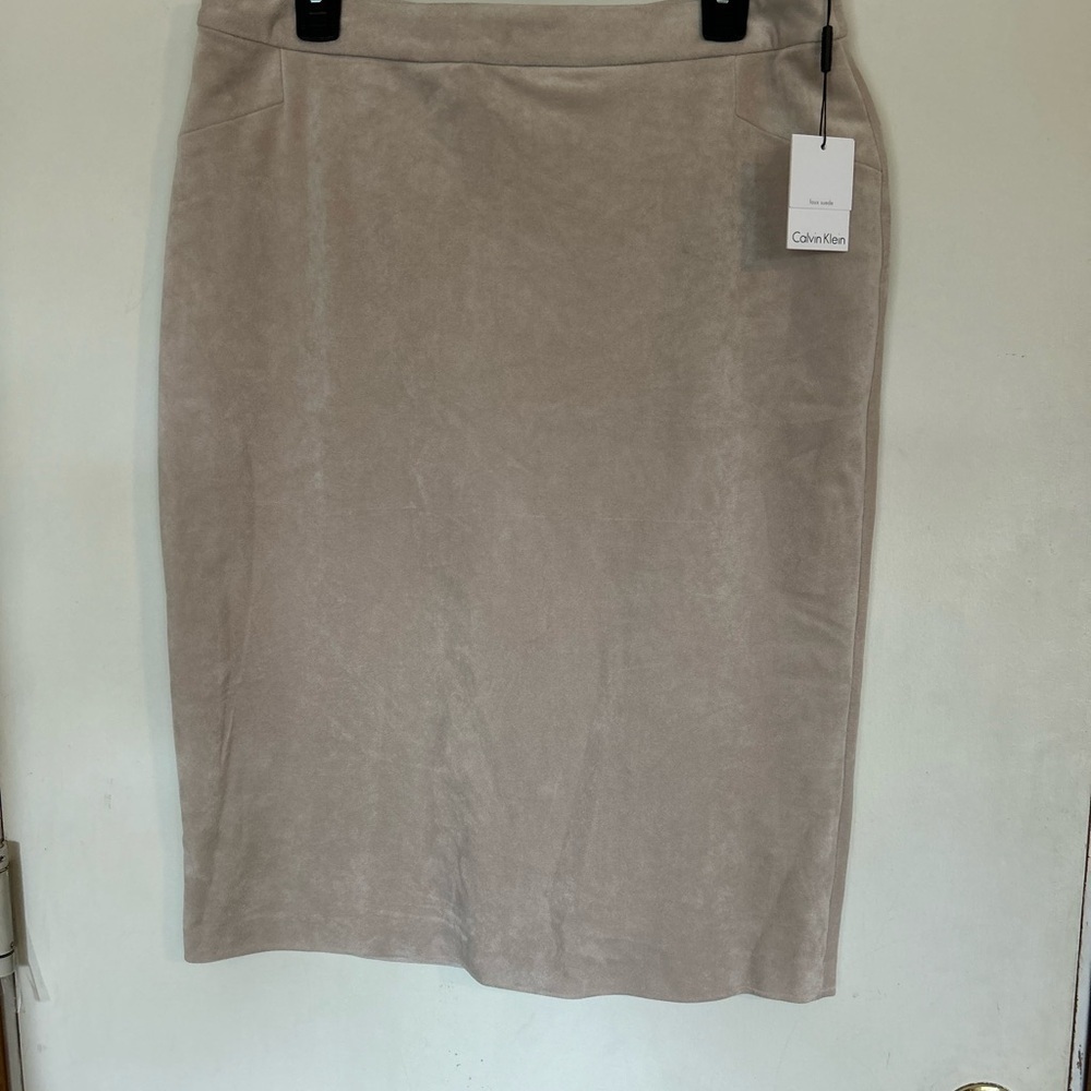 NWT 12 Calvin Klein Women's Beige Pencil Skirt